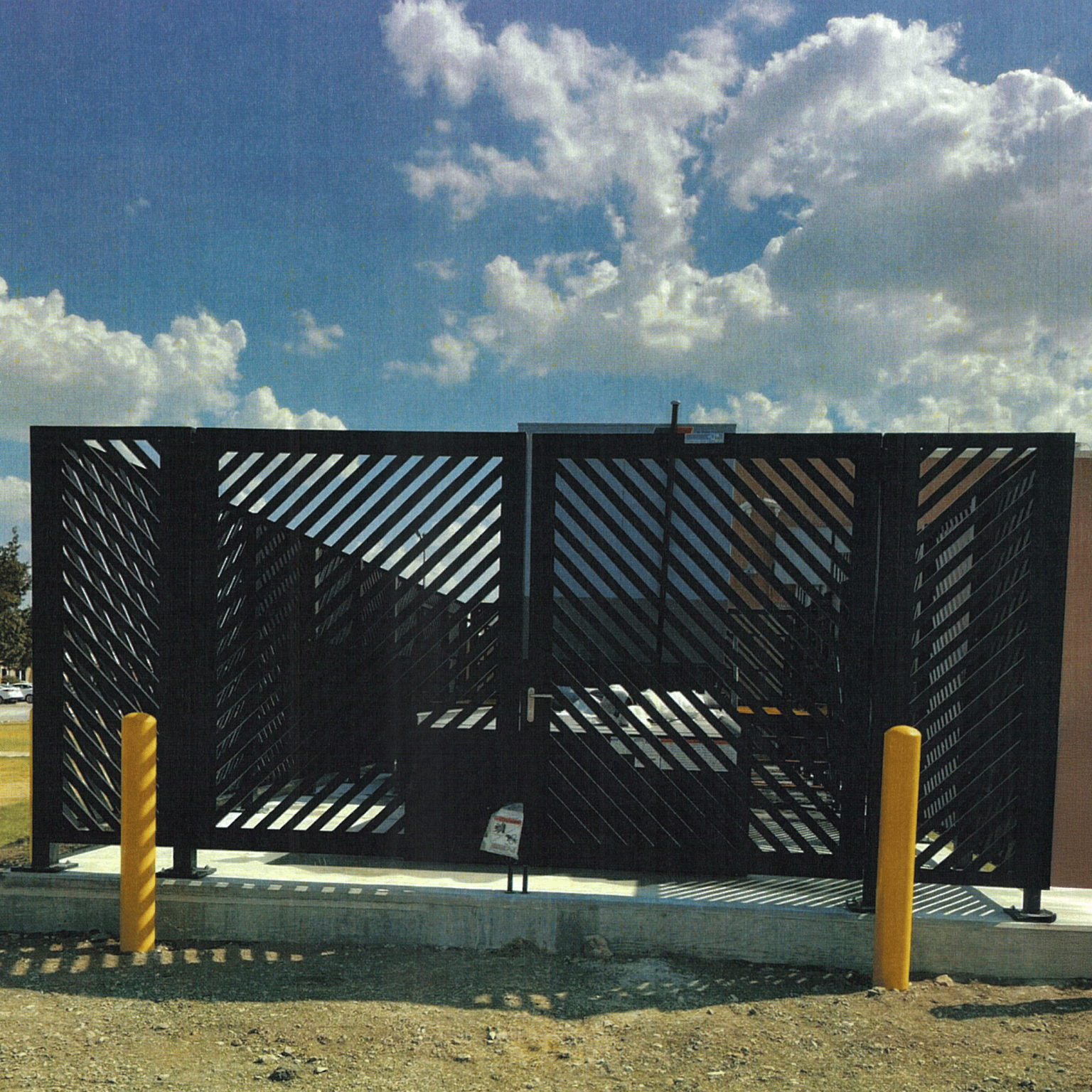 PalmSHIELD » Elite Diagonal Louver - PalmSHIELD