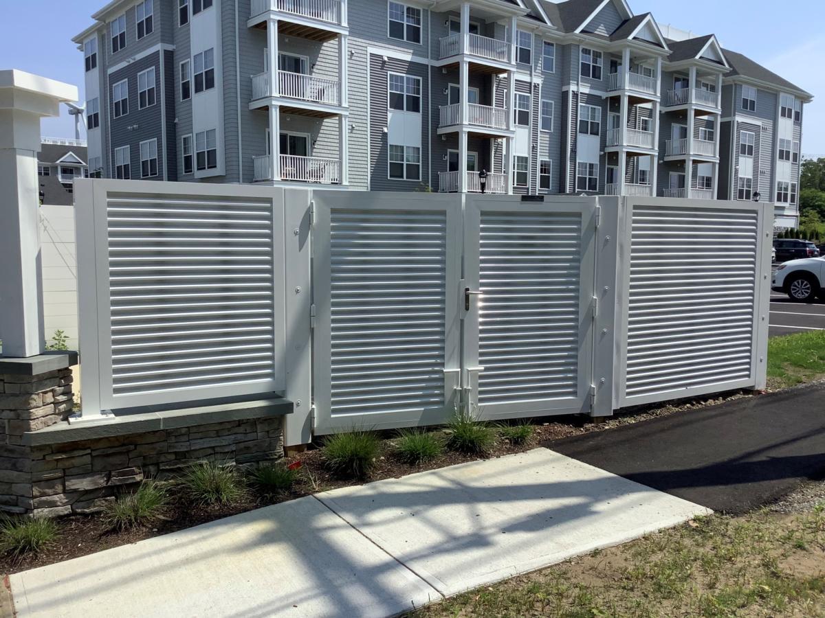 apt-dumpster-enclosure-palmshield